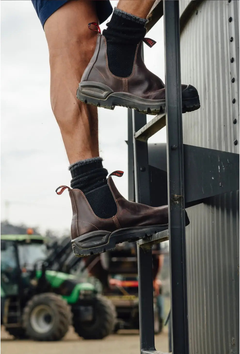 John Bull 4291 Cougar 2.0 Elastic Side Safety Boot WALTYN Workwear